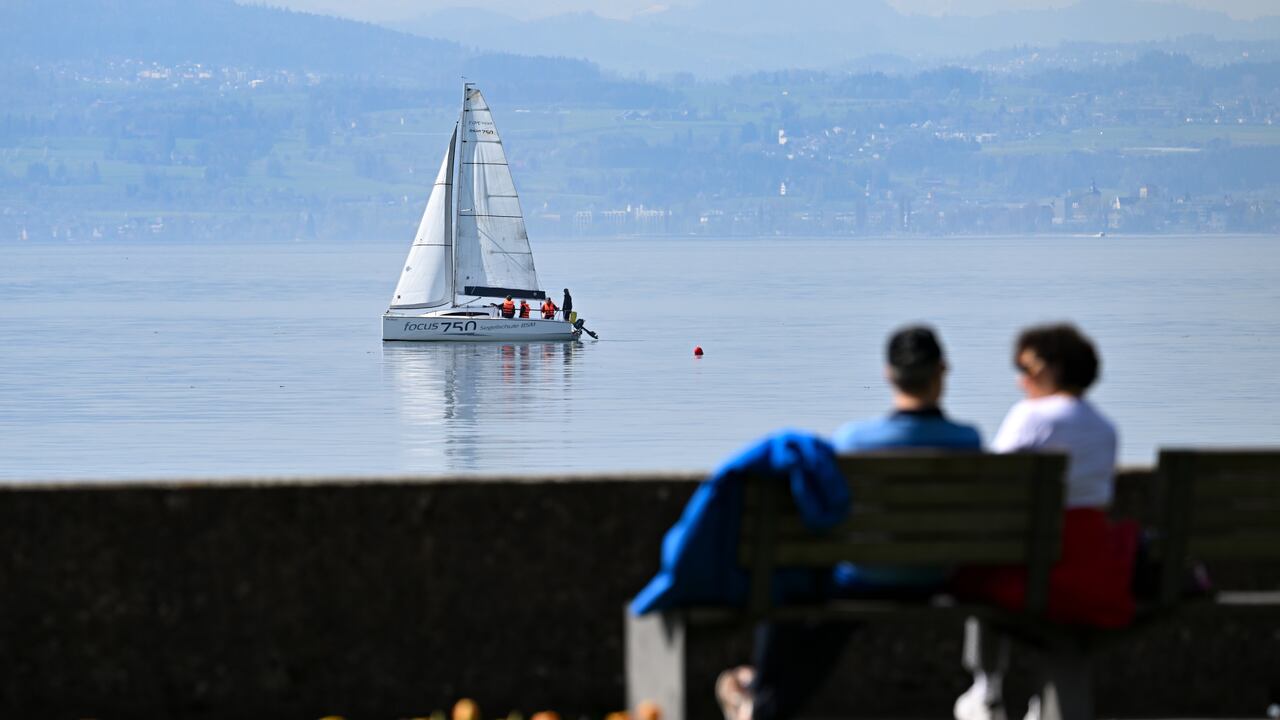 Las parejas hacen este tipo de viajes donde pueden conocer más lugares en poco tiempo. Imagen de referencia.