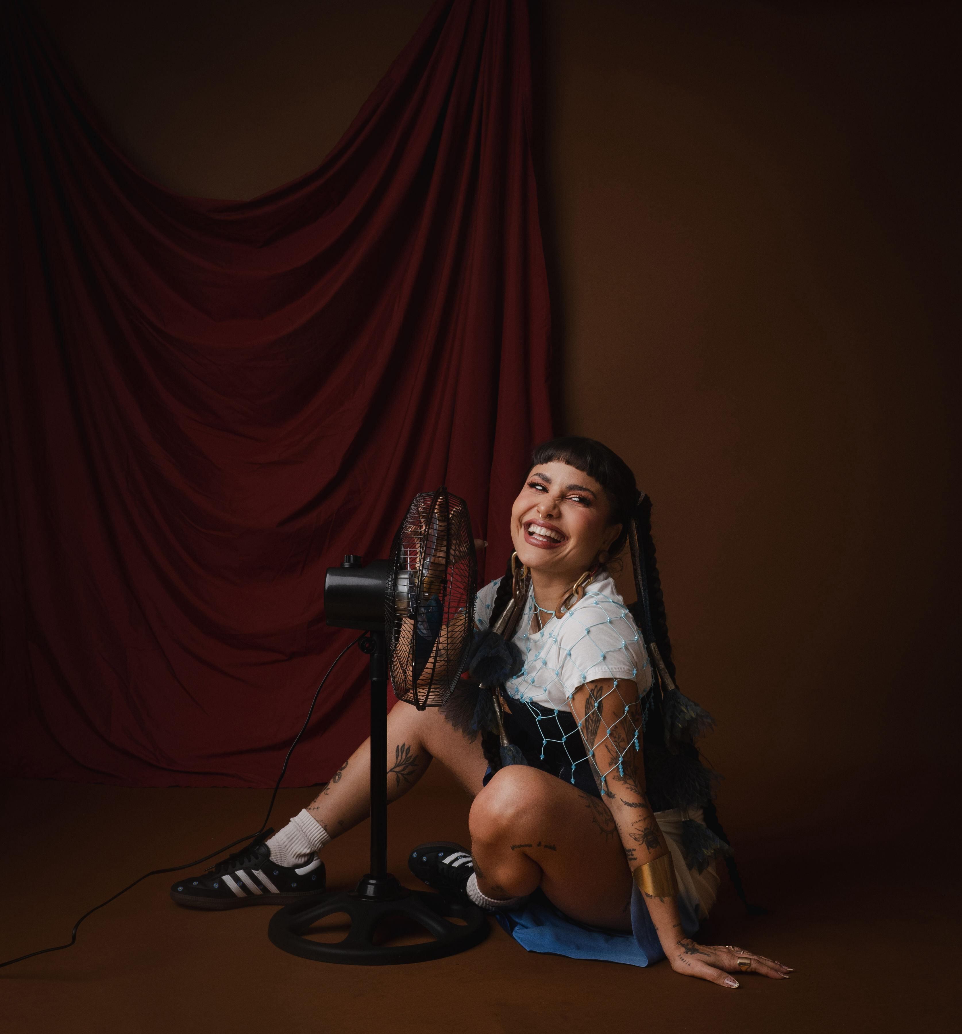 Martina La Peligrosa, cantautora colombiana.