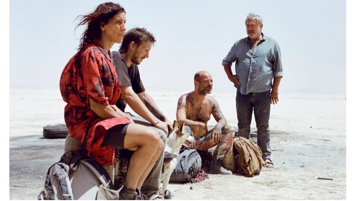 En 'SIRÂT', de Oliver Laxe, hay escenas de una fiesta ‘rave’.