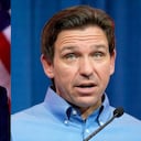 Donald Trump y Ron DeSantis.