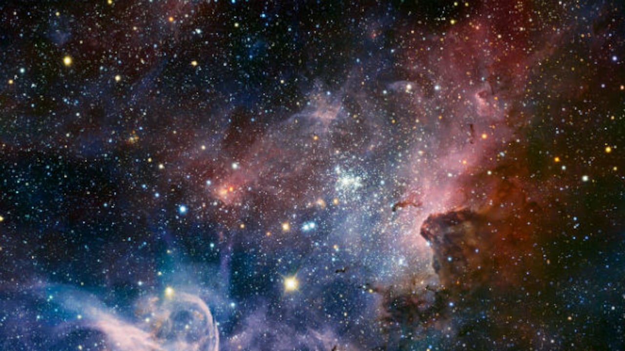 La estrella azul tiene una variación en su velocidad de 60 Km/s, sorprendentemente elevada para sus dimensiones.