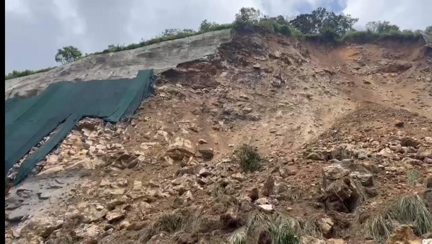 Las autoridades trabajan en esta emergencia.