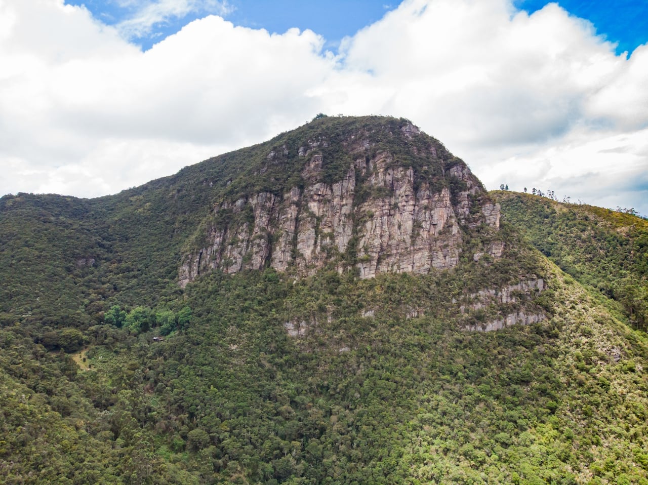 Autoridades estarán vigilando el acceso a esta montaña.