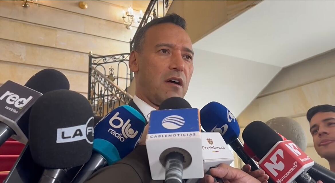 Pedro Sánchez ministro de Defensa