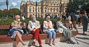 En Europa, las cifras muestran más contagios que la primera ola, pero una menor letalidad del virus.