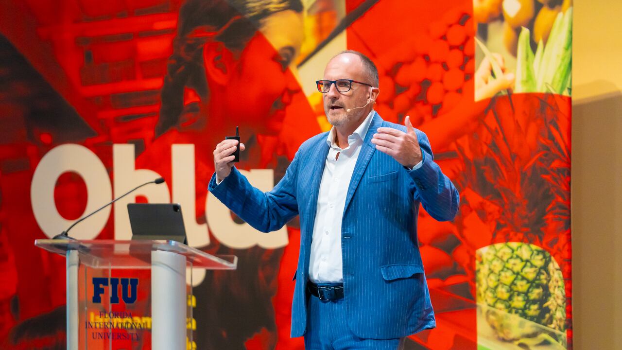 John Price, analista internacional