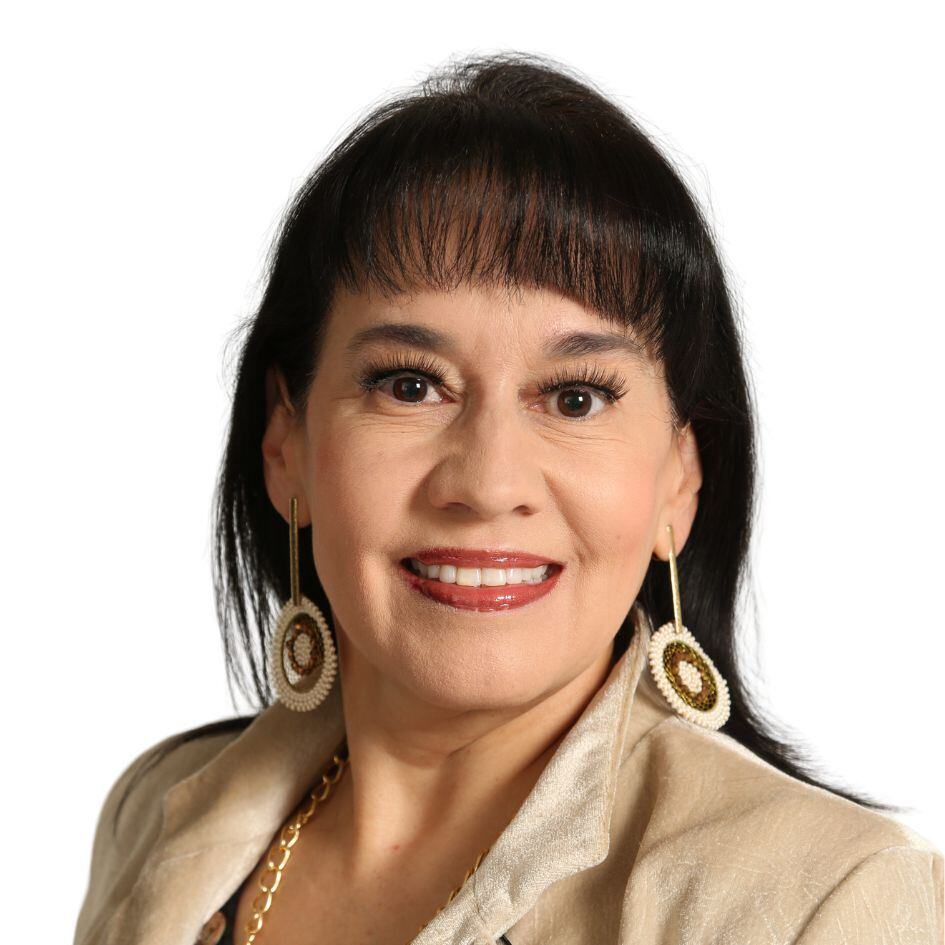 Claudia Sterling del Círculo de Mujeres