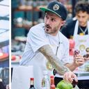 Tatán Mejía fue finalista de 'Masterchef' que ganó el actor Ramiro Meneses. Foto Instagram @@tatanmejia cortesía RCN. Montaje SEMANA.