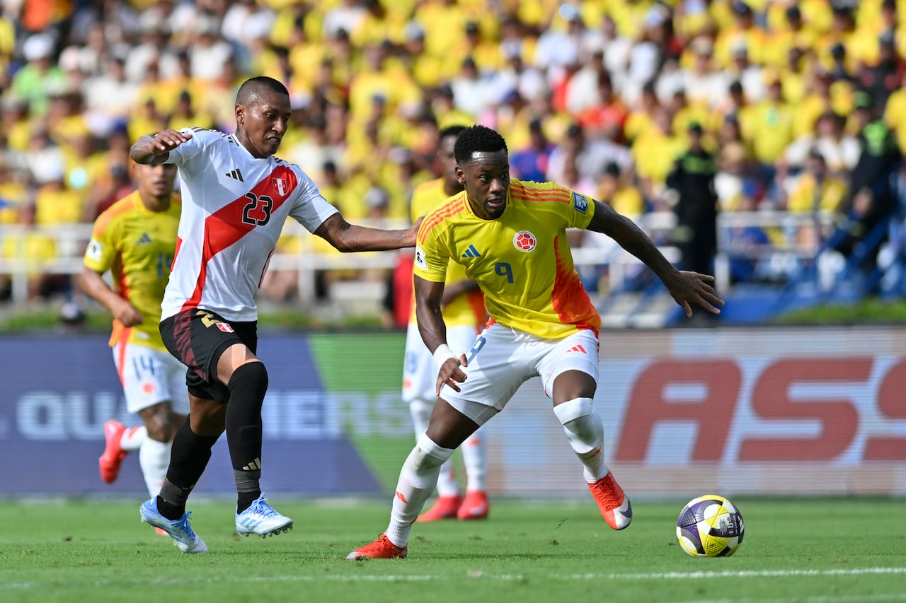 Jhon Durán en su último partido con la Selección Colombia. Fue ante Perú en Barranquilla.
