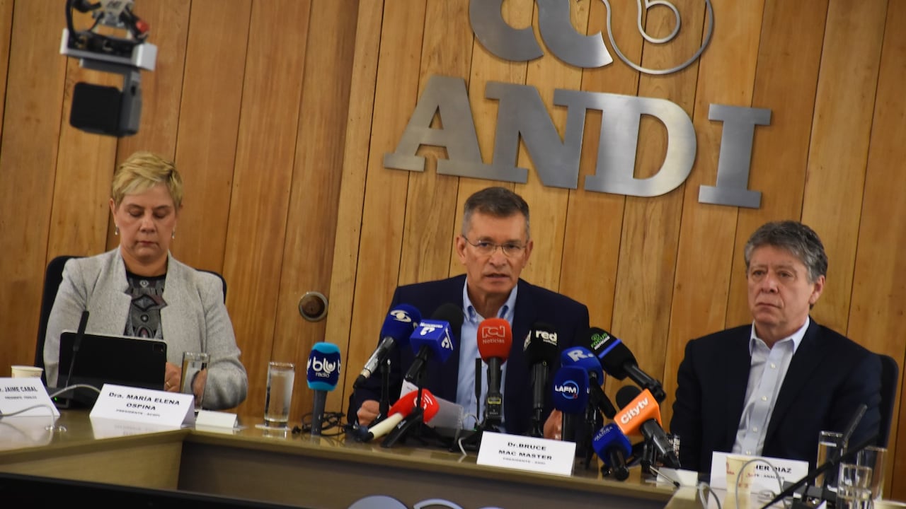 Reunión empresarial colombo ecuatoriana