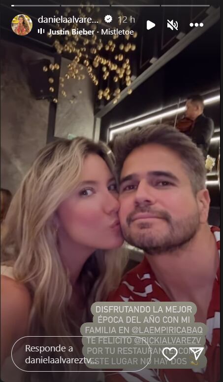 Daniella Álvarez y su novio Daniel Arenas disfrutan de la época decembrina en la ciudad de Barranquilla.