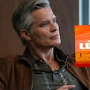 Los proyectos que Tim Olyphant escoge cargan filo, ingenio, inteligencia, intriga. Esta serie de siete capítulos confirma la tendencia.
