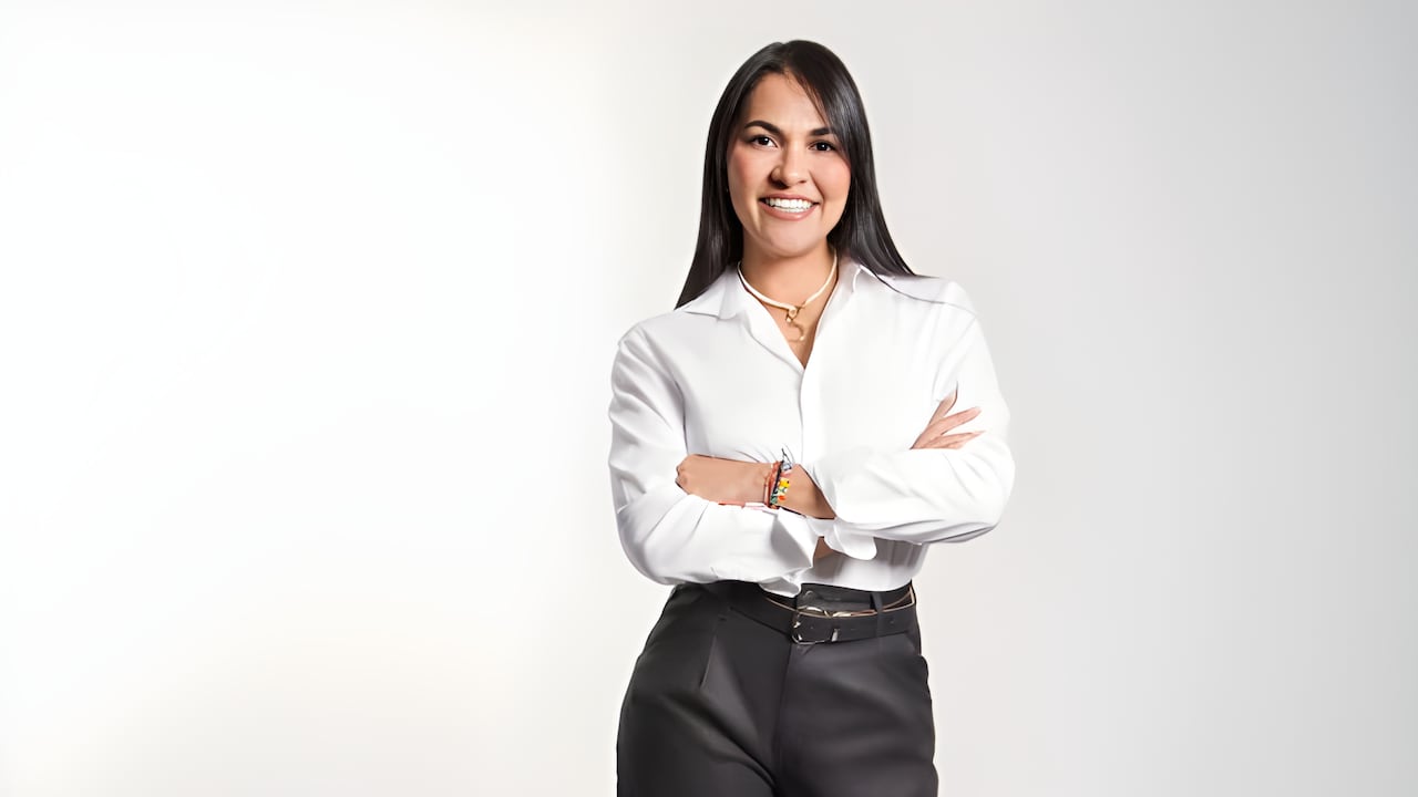 La tecnología, por sí sola, no es suficiente. Necesitamos recordar que detrás de cada pantalla, de cada consulta, hay una persona. Por eso, las organizaciones deben enfocarse nuevamente en la experiencia del cliente.