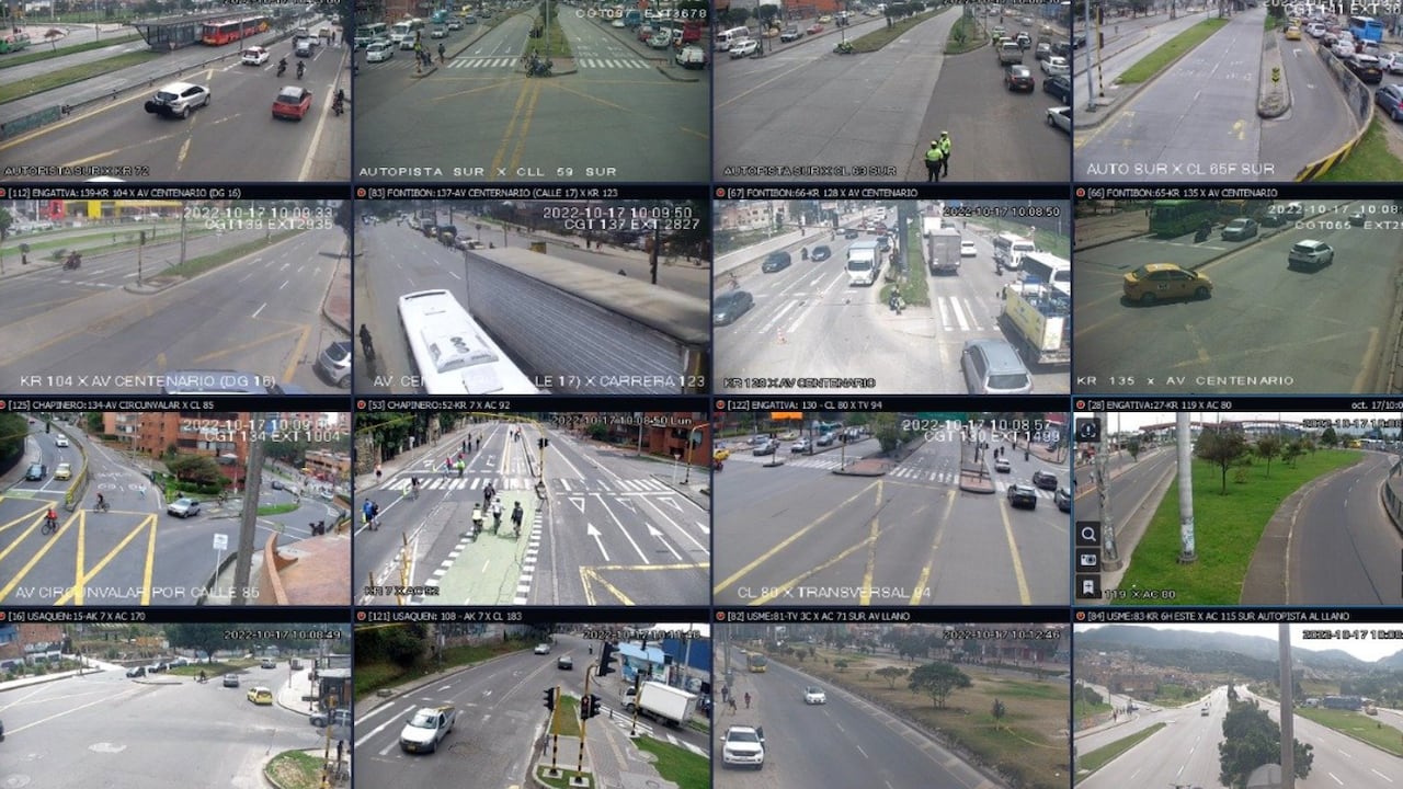 Monitoreo de las autoridades de tránsito en la operación retorno hacia la capital del país.