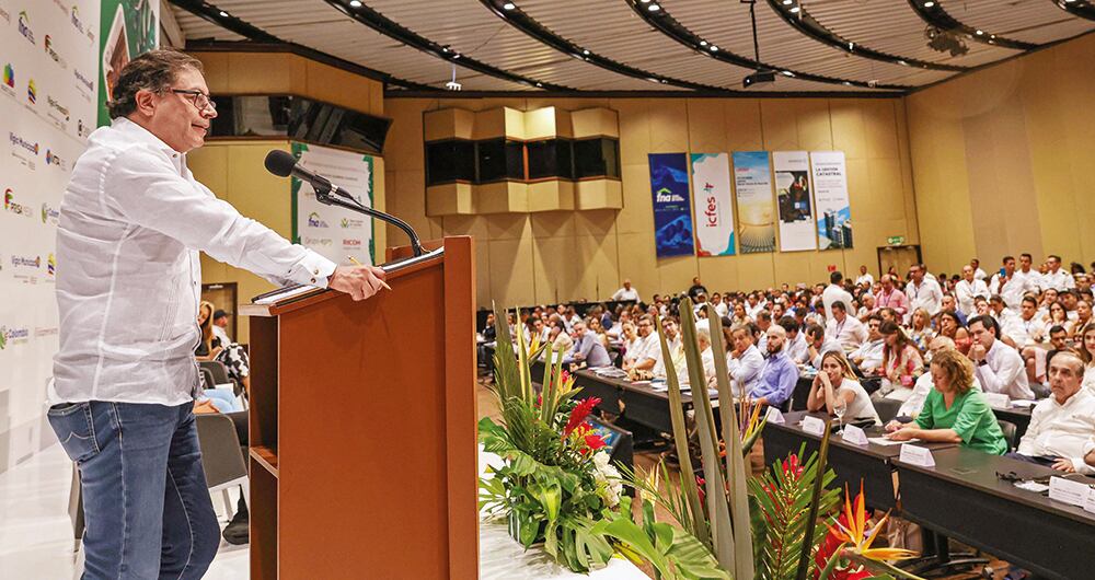  Tuvieron que pasar dos meses del nuevo periodo de los mandatarios locales para que el presidente Gustavo Petro se reuniera con los alcaldes del país.