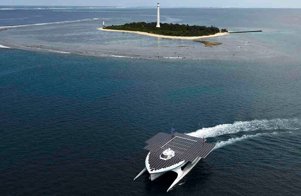 Planet Solar es la primera embarcación impulsada con energía solar en darle la vuelta al mundo.