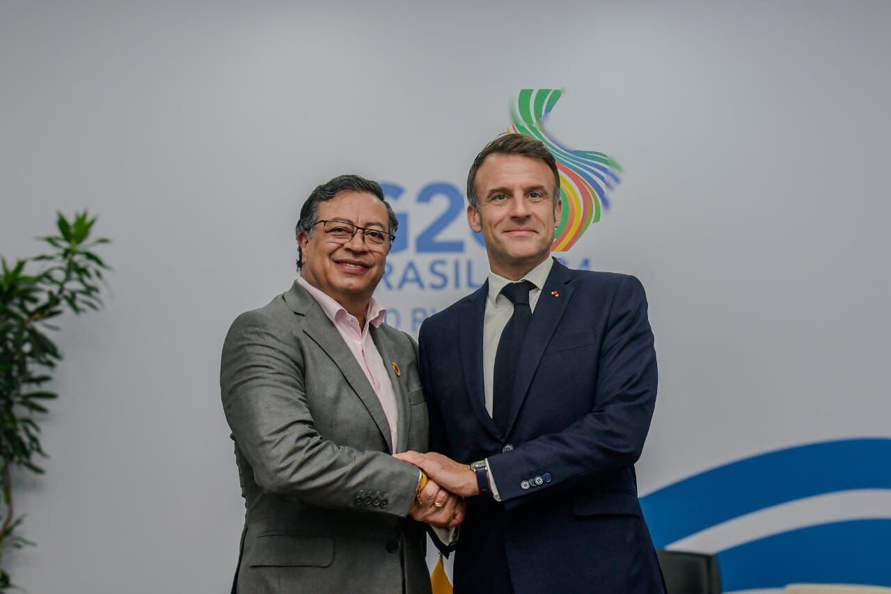 Presidente de Colombia, Gustavo Petro y el presidente de Francia, Emmanuel Macron, se reunieron en el G20
