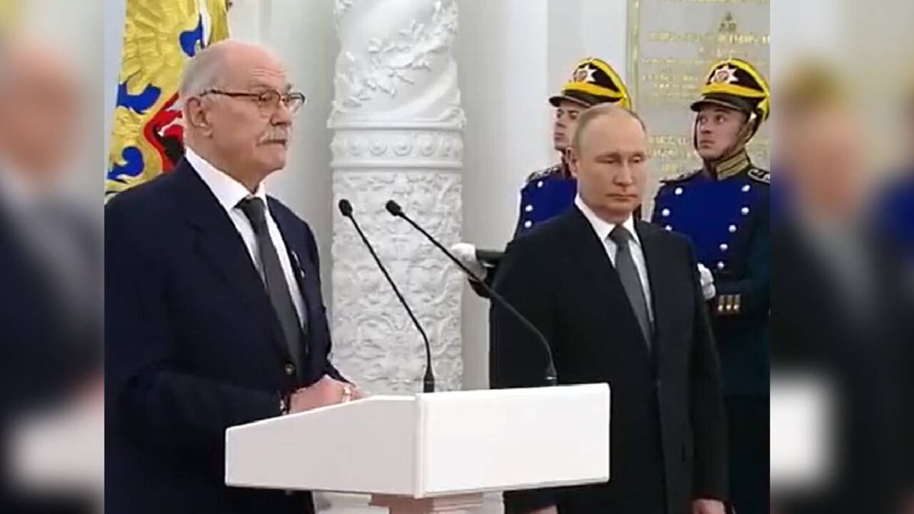 El nuevo video evidencia problemas de salud por parte del líder del Kremlin.