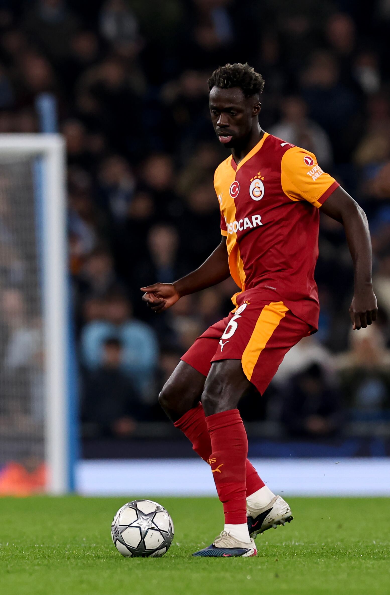 Dávinson Sánchez jugará los playoffs de la Champions.