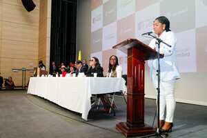 La vicepresidenta Francia Márquez decidió intervenir para hacer un llamado de atención a los jóvenes con el fin de que respetaran al presidente Gustavo Petro.