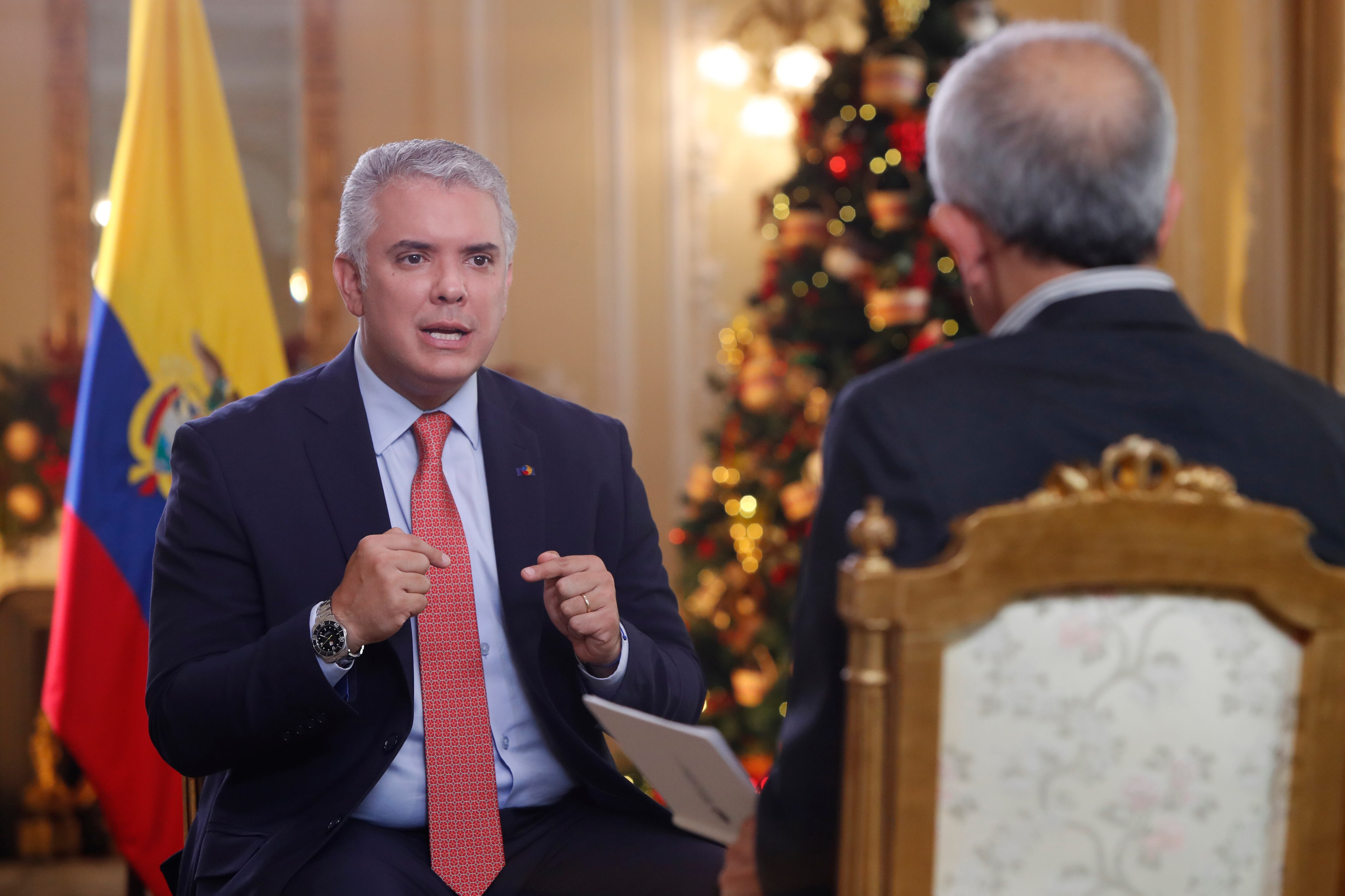Presidente Iván Duque Márquez en entrevista con Edulfo Peña Macroeditor de revista Semana
Bogotá dic 27 del 2021
Foto: Guillermo Torres Reina / Semana