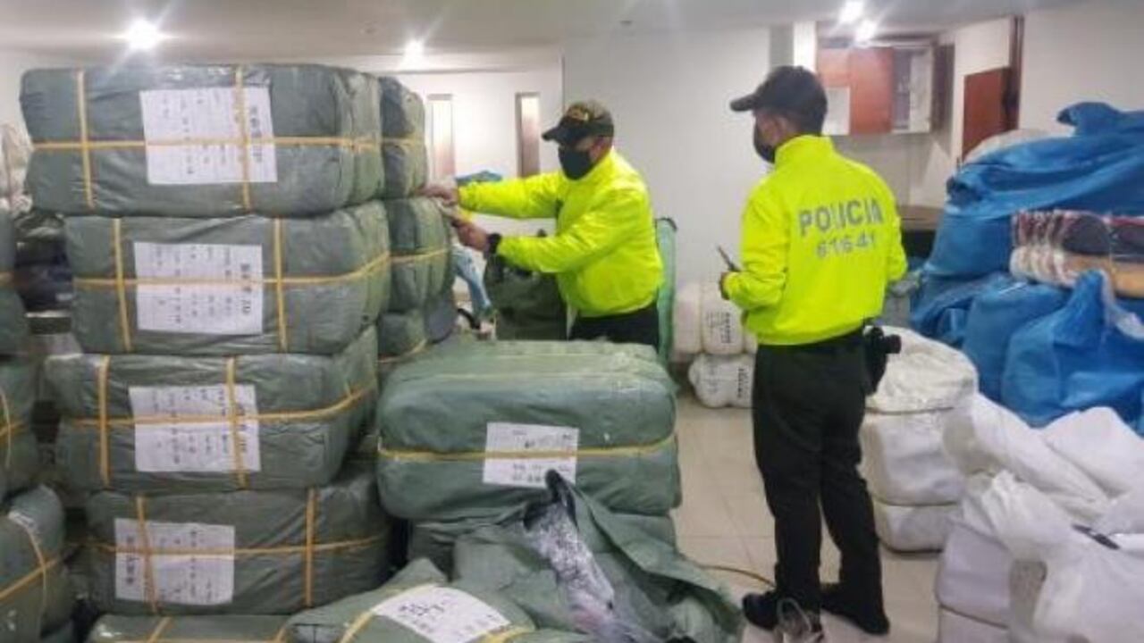 Autoridades desmantelaron una red dedicada al contrabando de textiles en Bogotá