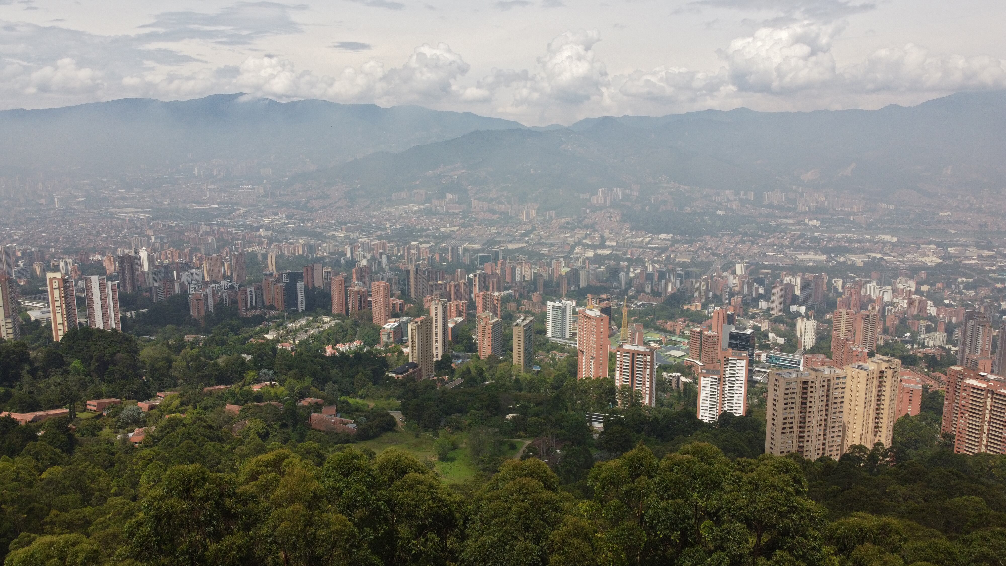 Panorámica de Medellín El Poblado 
Medellín octubre 12 del 2022
Foto Guillermo Torres / Semana