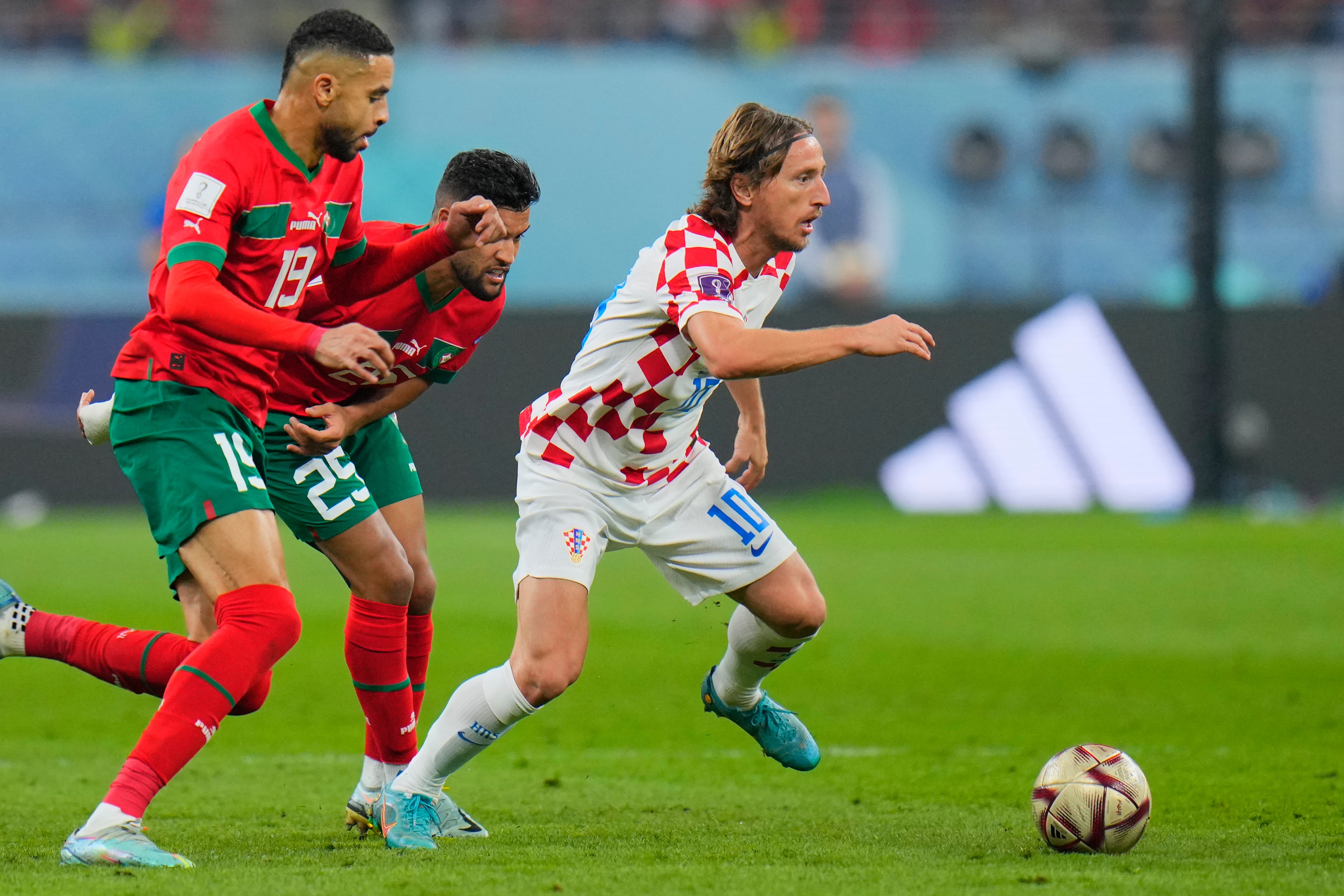 Modric se despide del Mundial con un tercer puesto