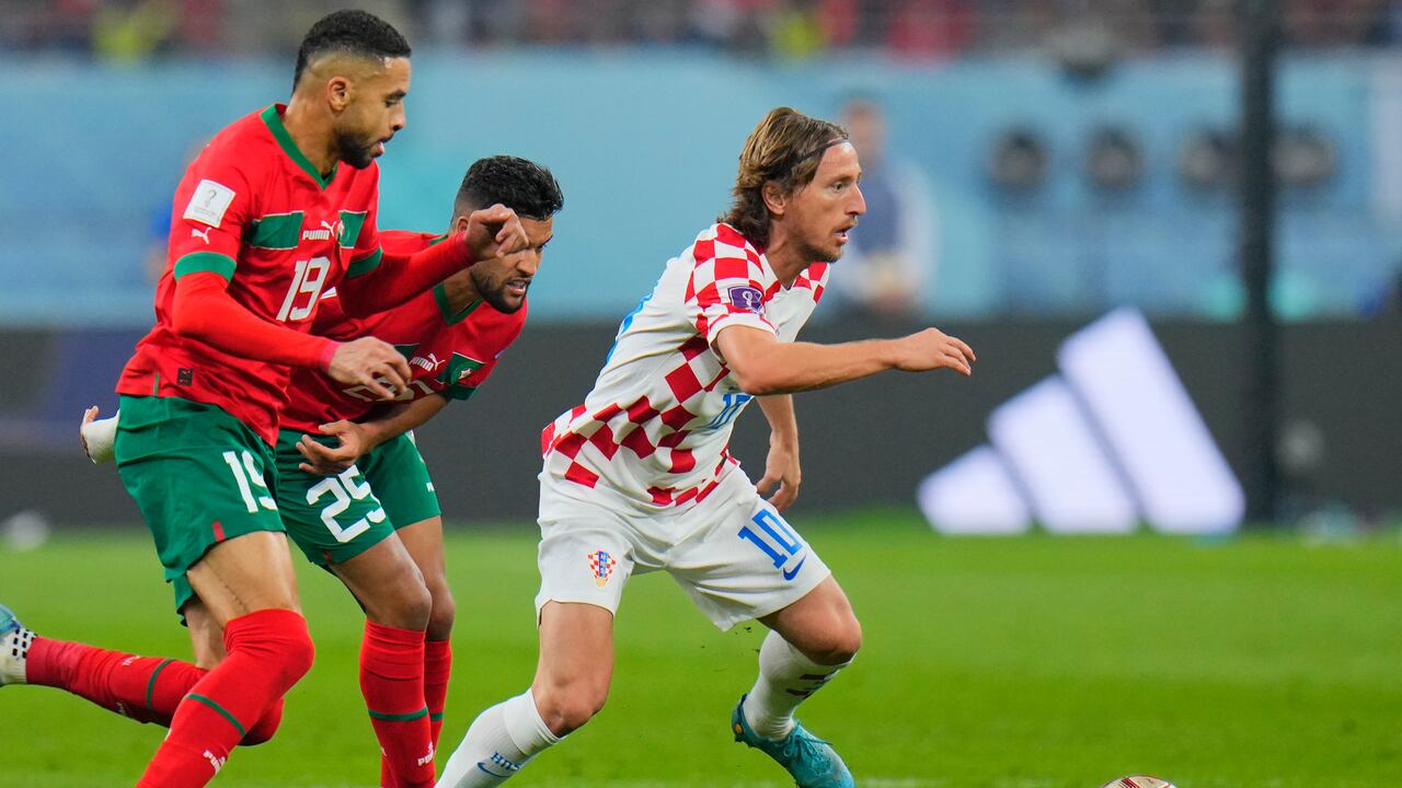 Modric se despide del Mundial con un tercer puesto