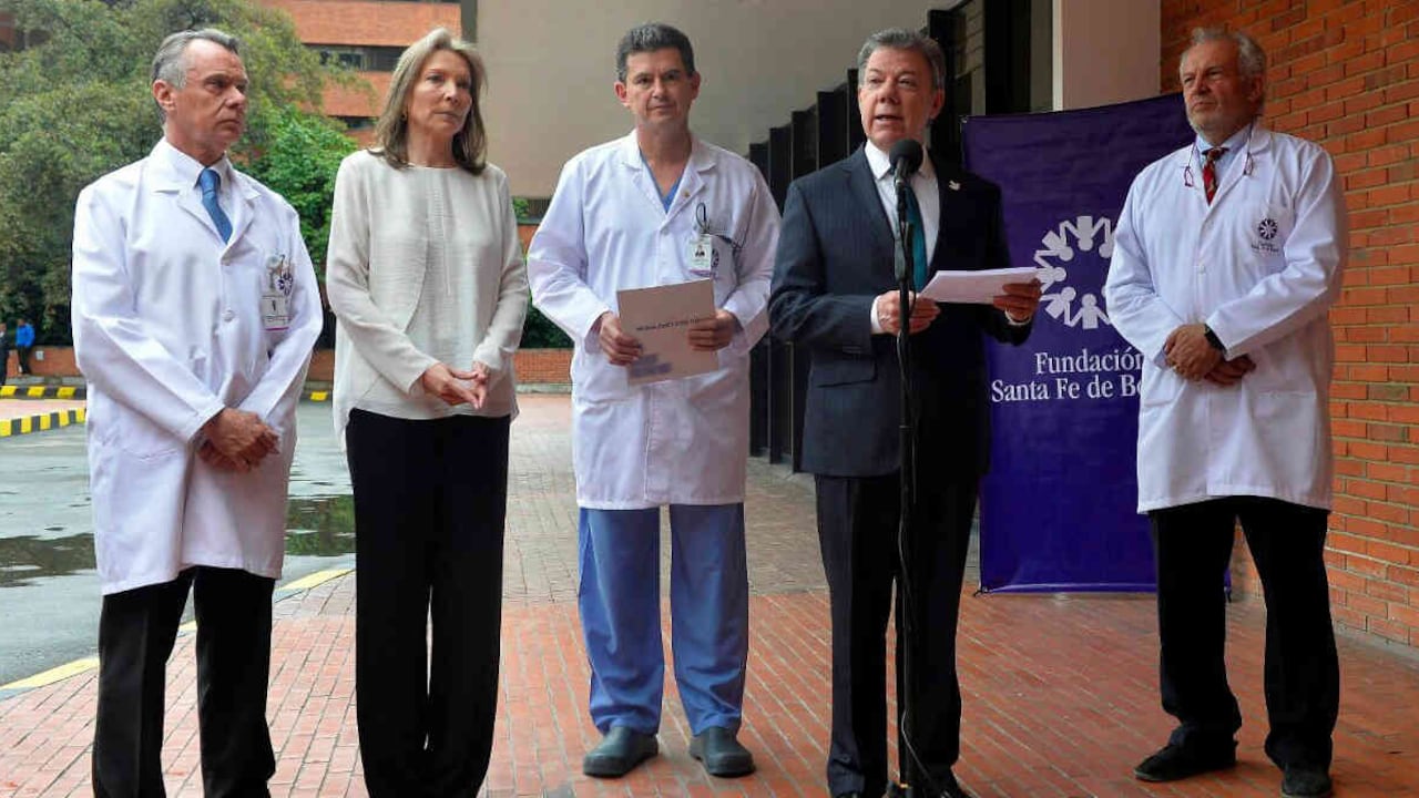 El mandatario dio noticias de su estado de salud y aseguró que mantendrá informado al país sobre su diagnóstico.