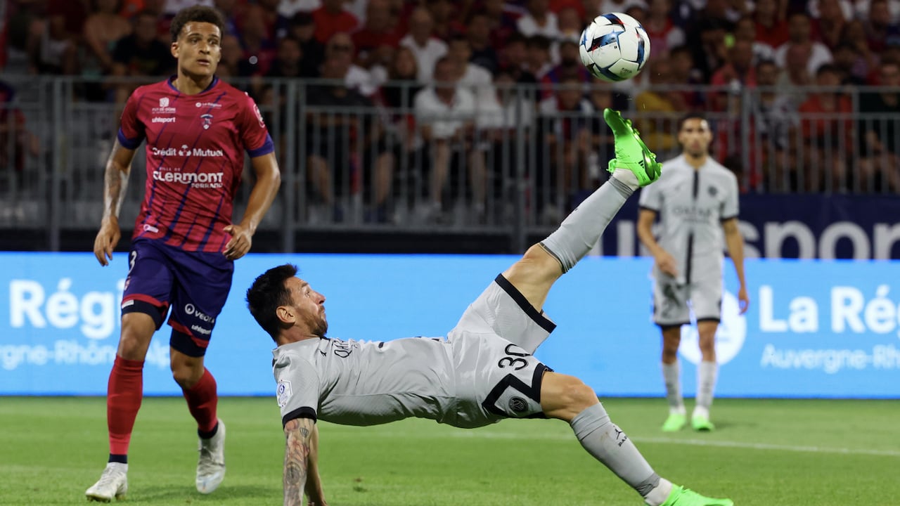 El argentino marcó doblete en la victoria sobre Clermont.