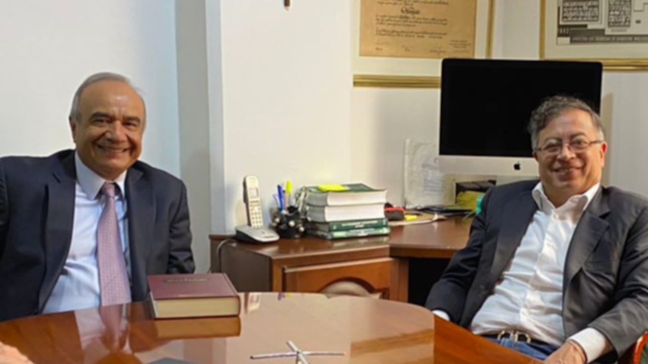 Hector Alfonso Carvajal, abogado de Gustavo Petro ante el CNE.