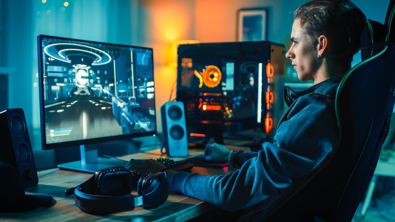 La comunidad 'gamer' impulsa la demanda de equipos de alto rendimiento.