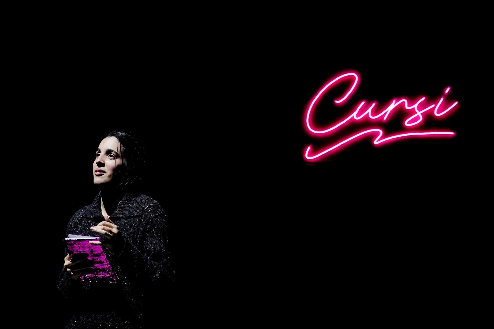 La Casa del Teatro Nacional estrena “Cursi”, no hay quien se salve,
una comedia cursi-dramática