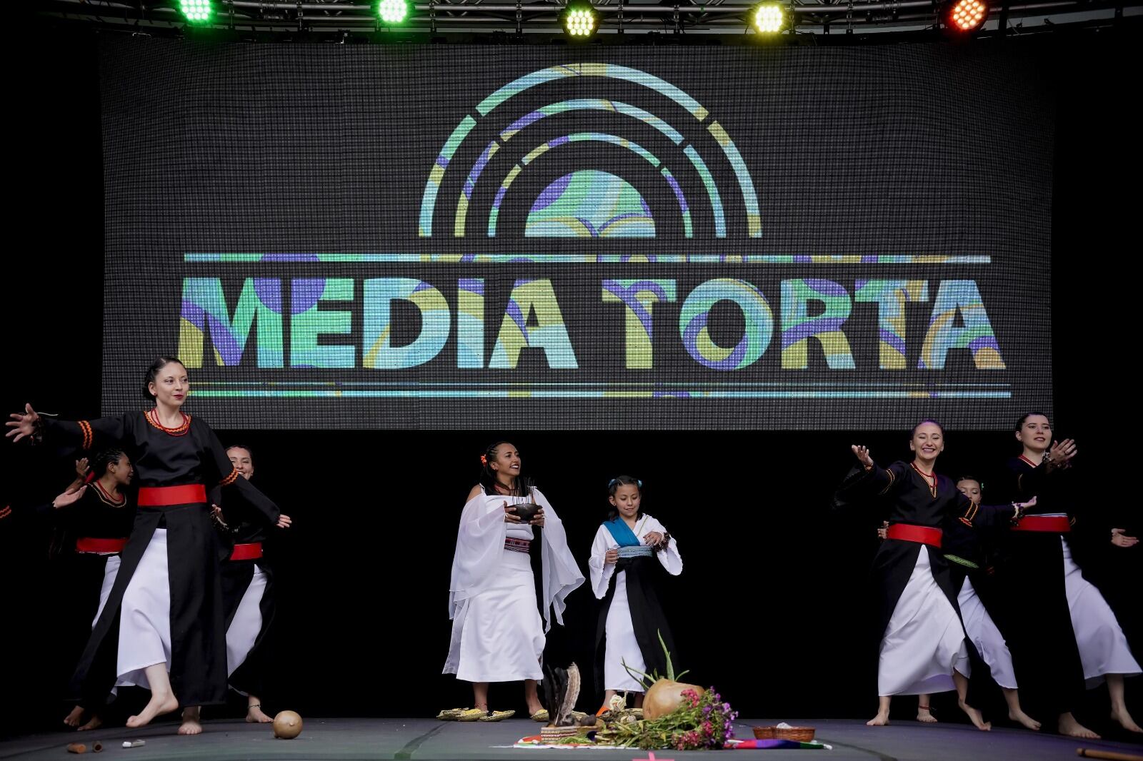 Festival 'Bogotá Ciudad de Folclor': así podrá participar en los talleres gratuitos sobre danzas folclóricas