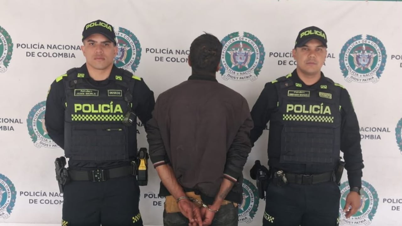 Policía de Bogotá detiene a presunto asaltante tras seguimiento de cámaras del C4.