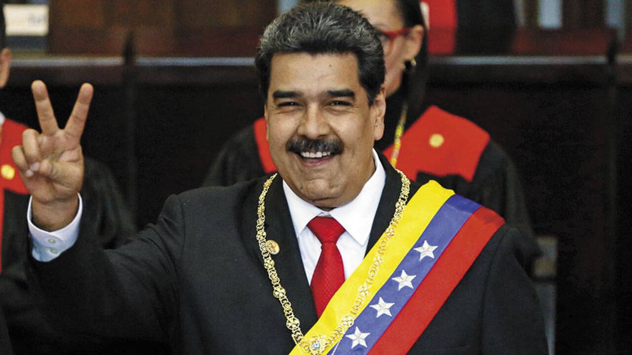 Nicolás Maduro se posesionó el jueves para un nuevo sexenio. Aunque insiste en que su país tiene hoy más respaldo internacional que nunca, ese día solo lo acompañaron representantes de 17 países y apenas cuatro presidentes.