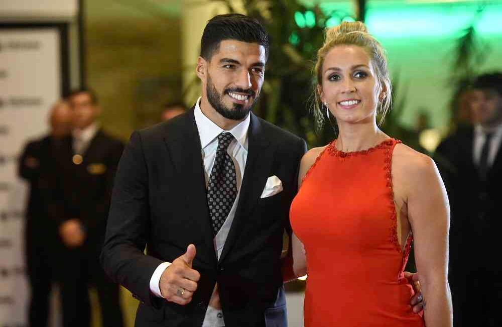Luis Suárez y Sofia Balbi. Foto: AFP