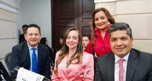 Bancada del partido Mira.