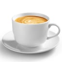 Taza de café con leche aislado sobre fondo blanco con trazado de recorte