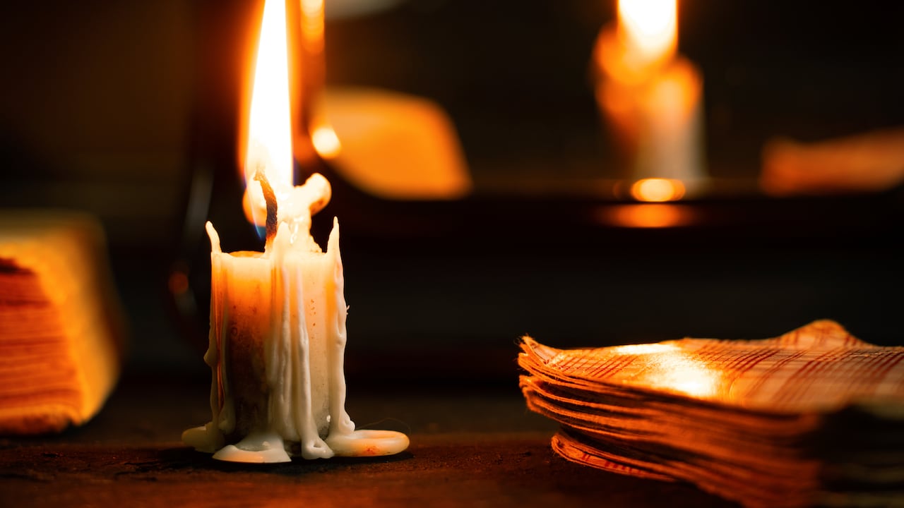 Este ritual busca potenciar los esfuerzos al combinar las propiedades únicas del laurel y la canela.