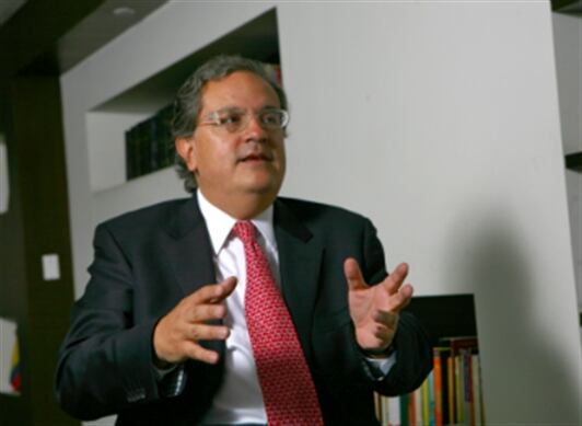 Gerardo Hernández, Superintendente Financiero.	