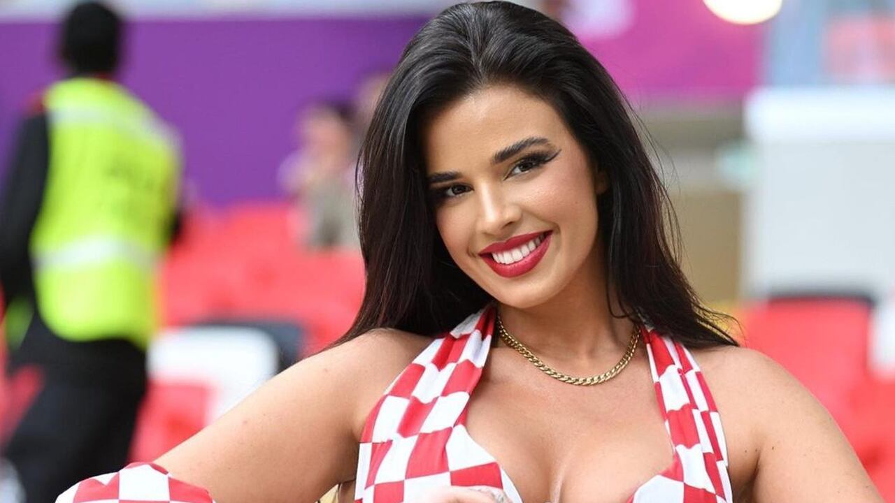 Fanática croata Ivana Knoll.