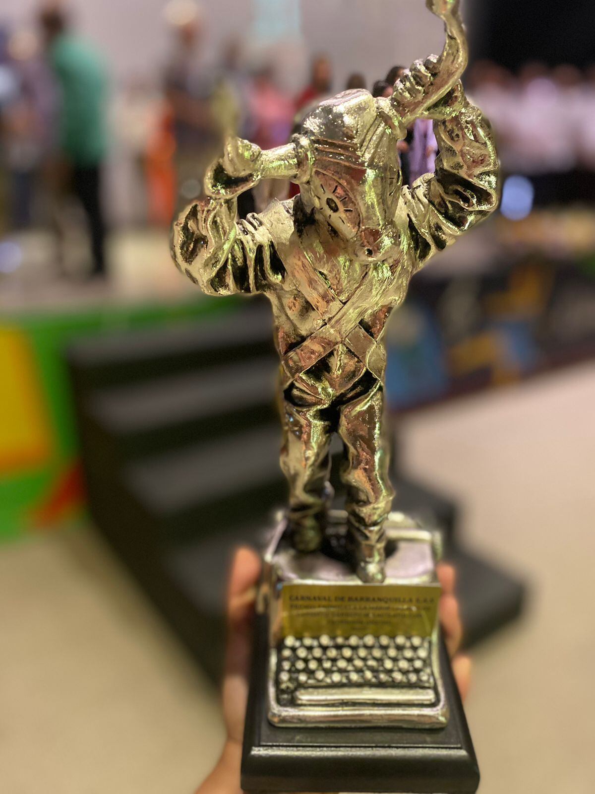 Premio Ernesto McCausland.