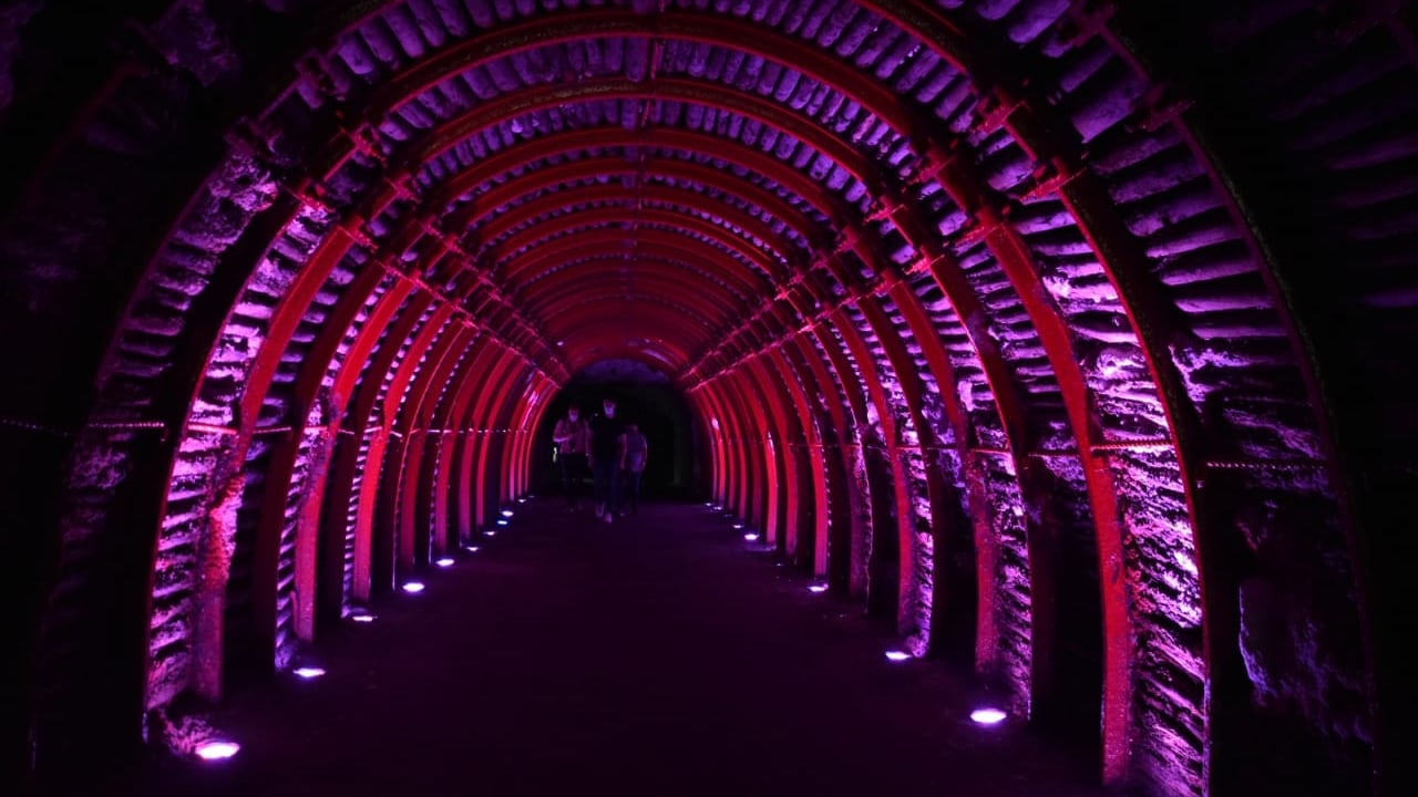 Catedral de Sal de Zipaquirá, celebrando la victoria de Egan Bernal