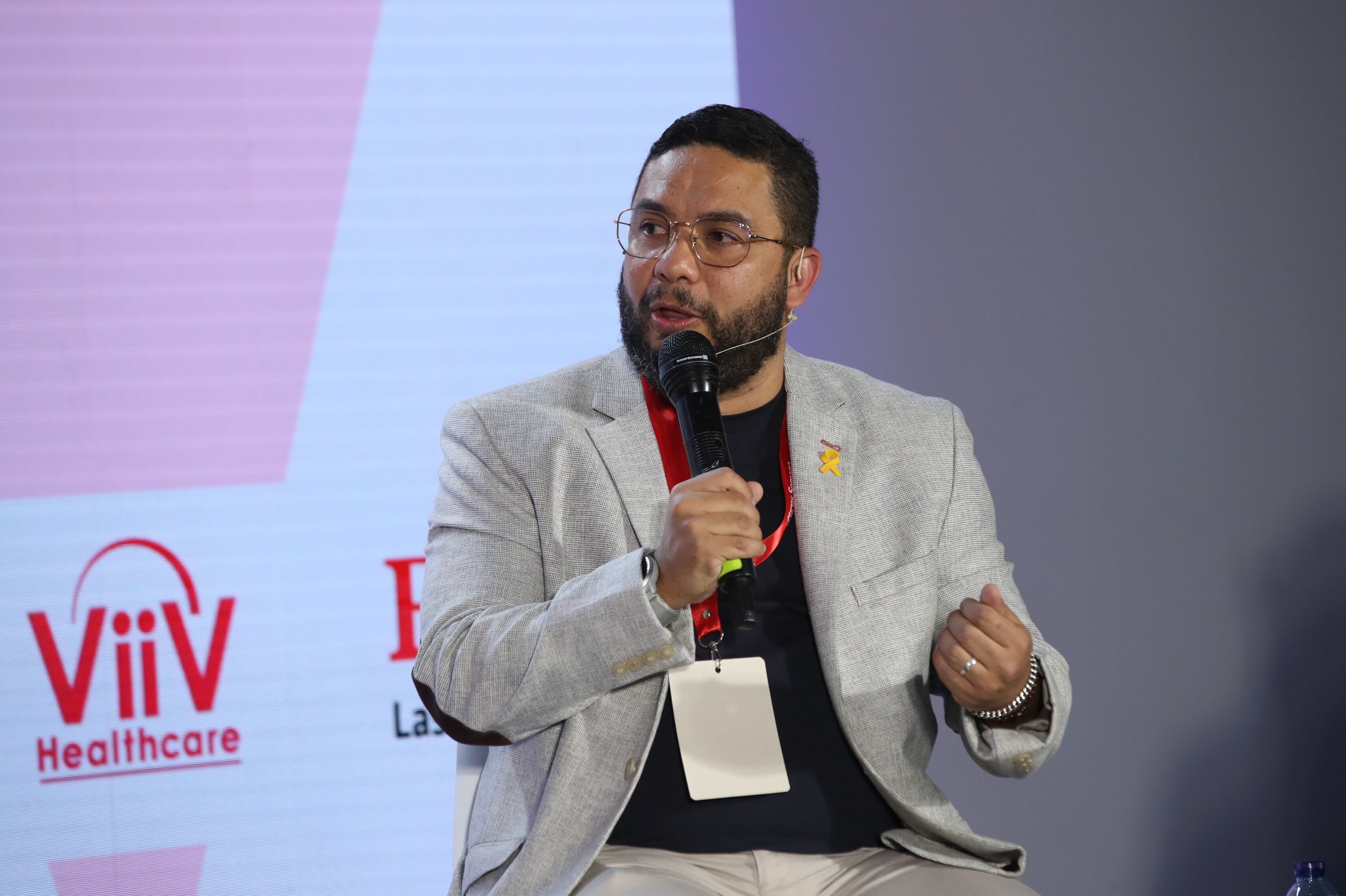 Foro ‘Vivir con VIH: sin miedo a una vida plena’