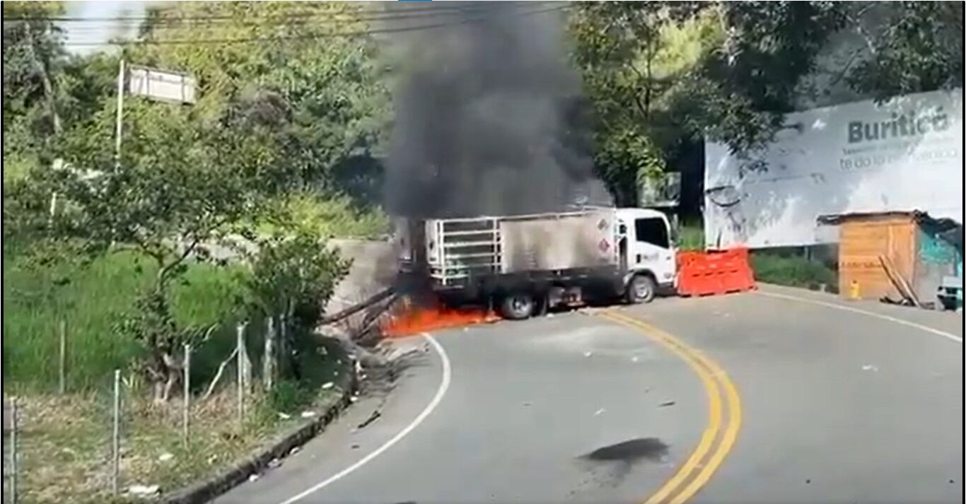 Policía desactivo cambió con explosivos en Buriticá, Antioquia.