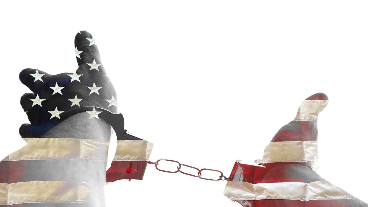 Altas multas deberán pagar quienes se han quedado en Estados Unidos luego de haber recibido orden de deportación