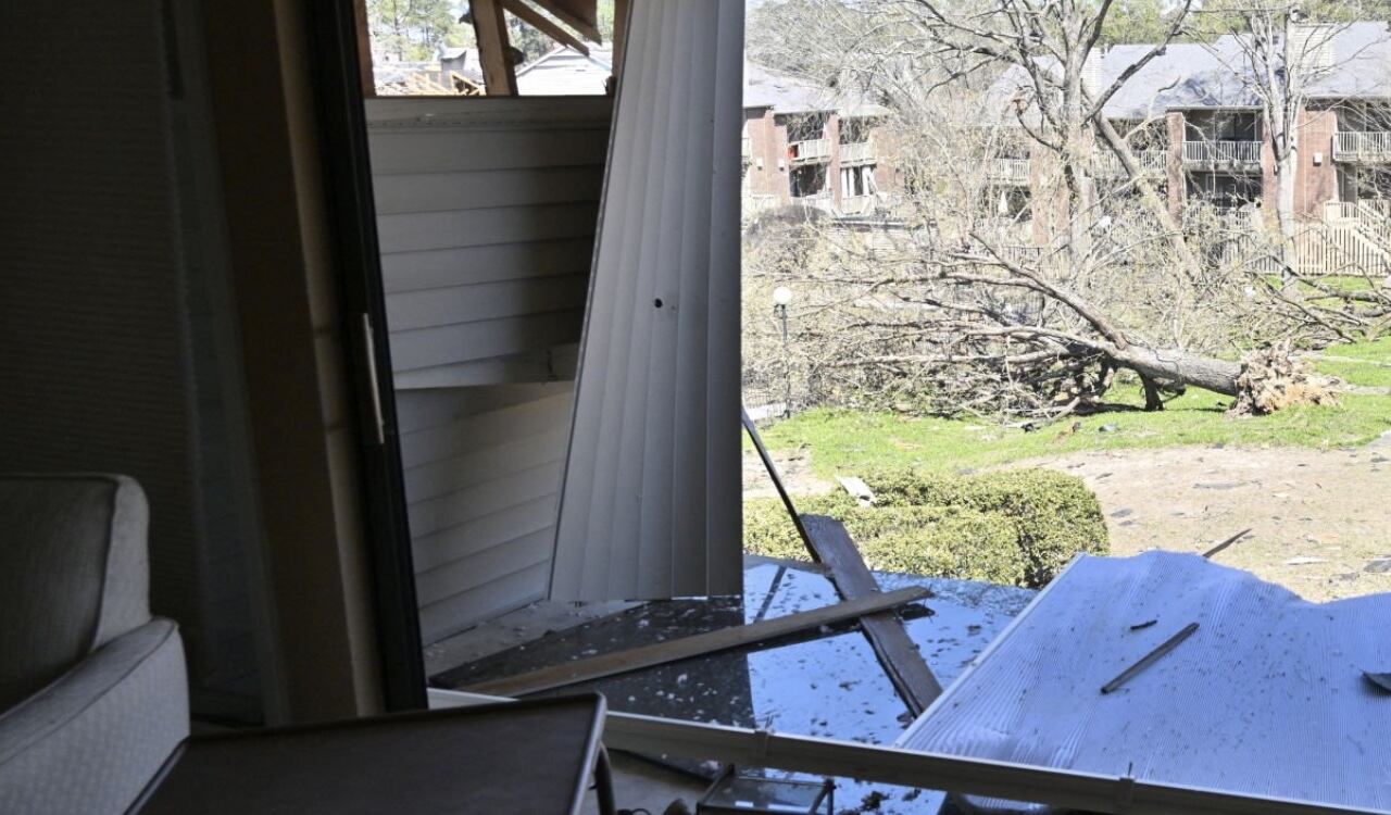 No solo el exterior de las casas quedó destruido, también el interior de las mismas no se salvó del fenómeno natural