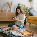 Hay prendas básicas que no deben faltar en cualquier maleta de viaje.